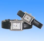 Art jewelry decor for hands distributors wholesale online supply retangular black leather band fashion watch set with white face background.