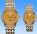Fashion trendy wholesalers direct online supply golden round face fashion watch set with golden silcery band design