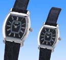Jewelry art craft supply online distributors direct wholesale fashion black leather band wacth set with black double curvy face design. 
